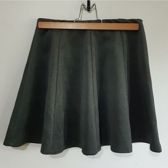 SXSW Grey Circle Skirt  - Picture 5 of 8